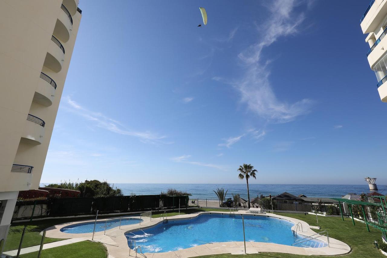 Lujo En Banana Beach Primera Linea De Playa Marbella Ngoại thất bức ảnh