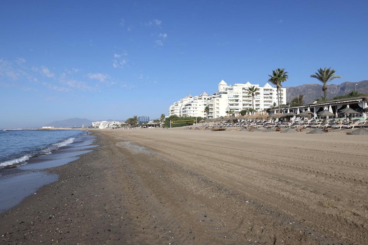 Lujo En Banana Beach Primera Linea De Playa Marbella Ngoại thất bức ảnh